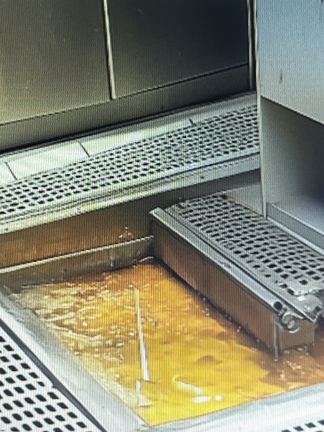 食品餐飲截油槽廢油水